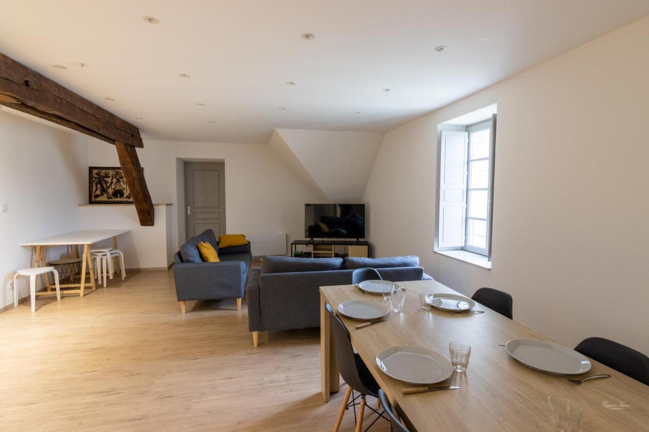Magnifique Appartement Renove Dans Residence Saumur Ngoại thất bức ảnh